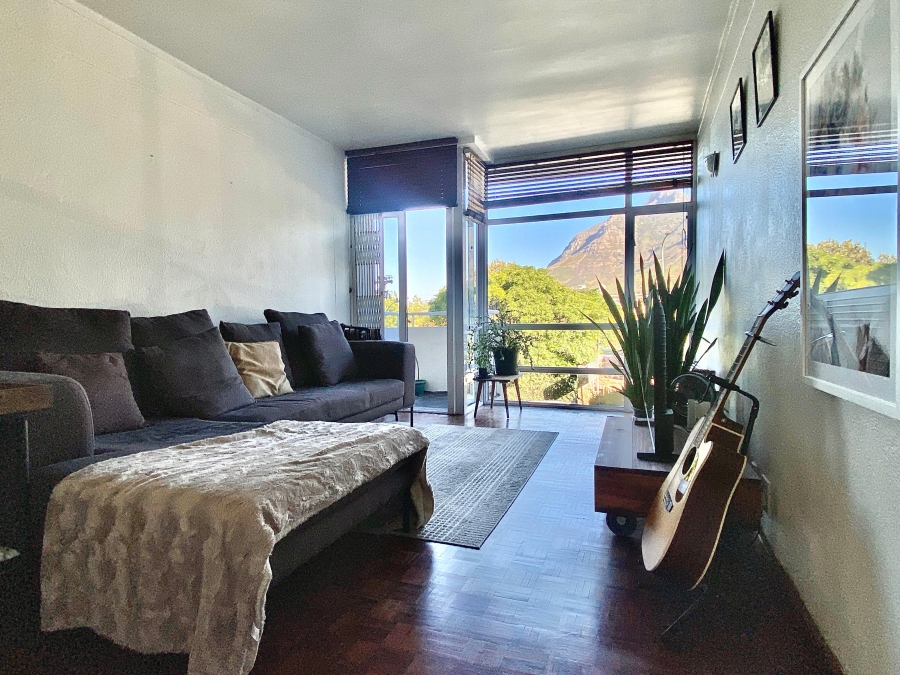 1 Bedroom Property for Sale in Tamboerskloof Western Cape